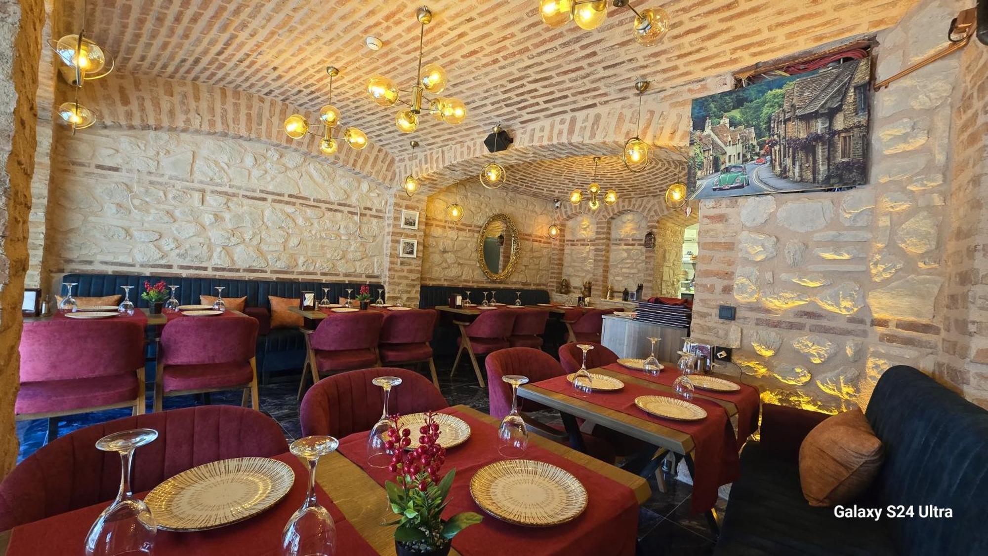 Отель Safir Gold 4*